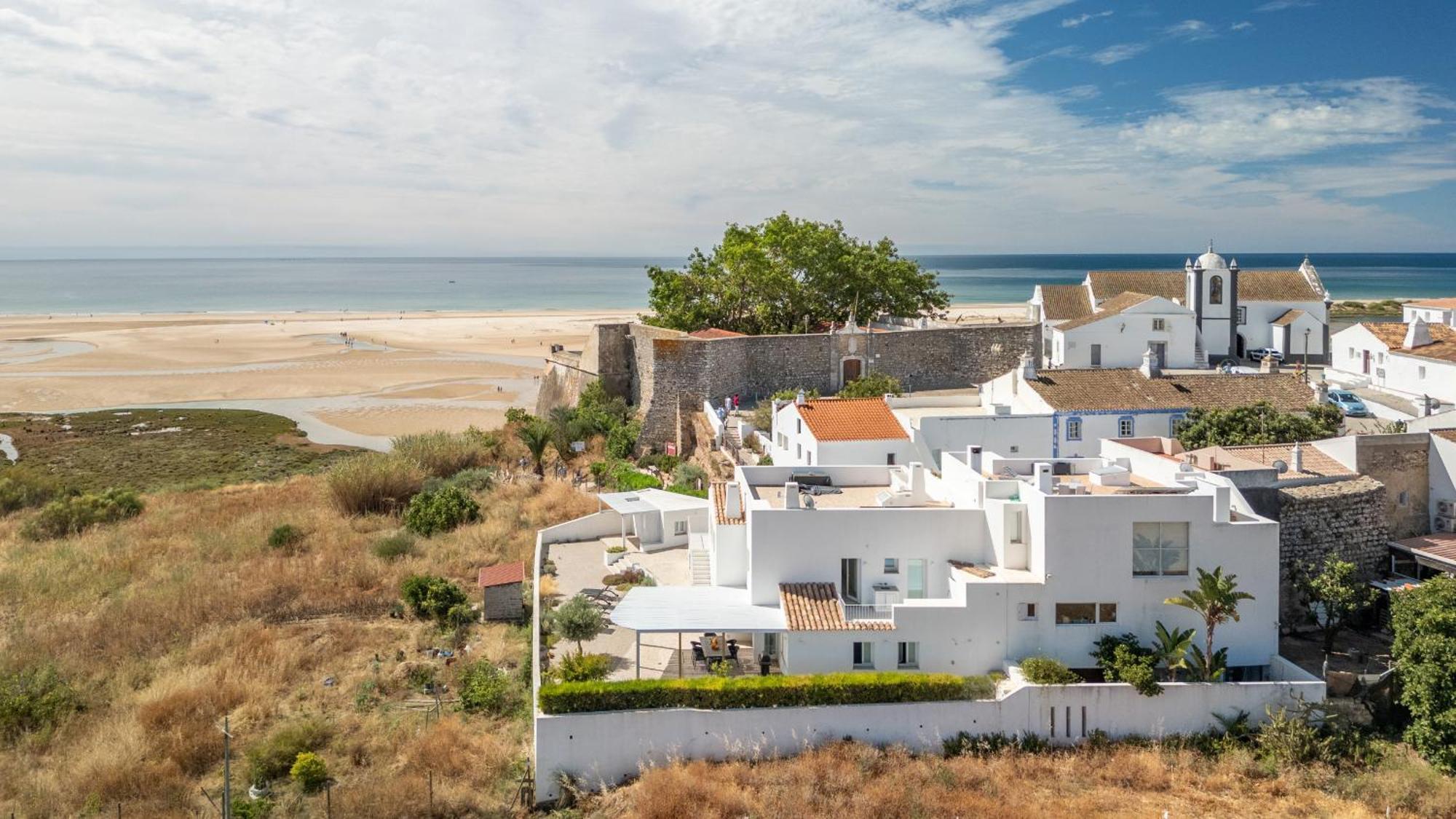 Casa Do Levante - 2 Bedroom, Ocean View Morgadinha Экстерьер фото